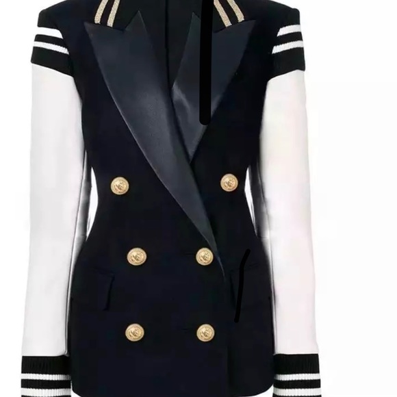 NWT modern jacket with gold buttons gorge - Picture 3 of 5